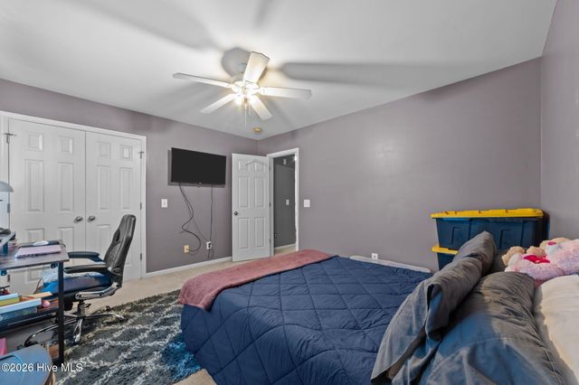 1548 Manning Forest Drive M4, Greenville, NC 27834