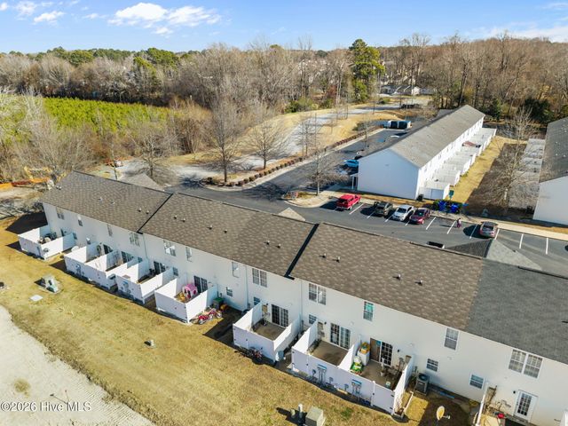 1548 Manning Forest Drive M4, Greenville, NC 27834