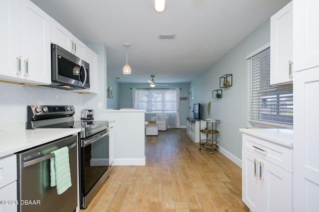 18 Tropical Drive, Ormond Beach, FL 32176