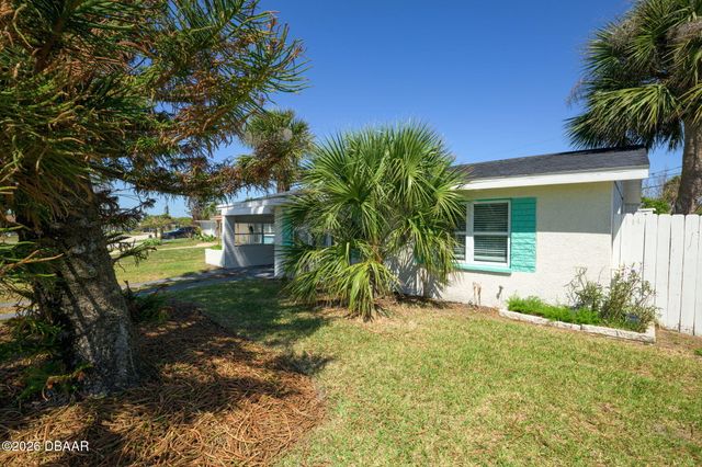 18 Tropical Drive, Ormond Beach, FL 32176