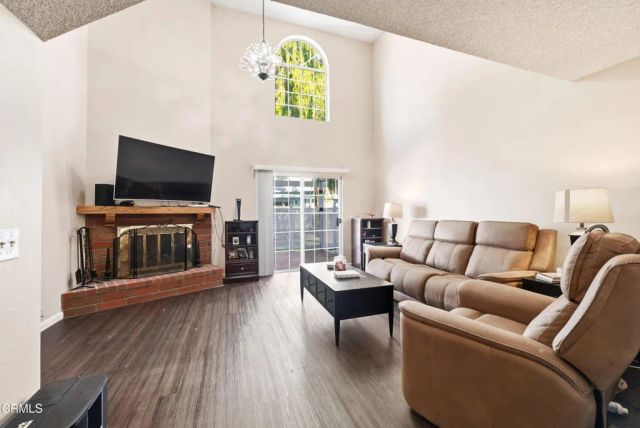 3429 Rio Hato Court, Camarillo, CA 93010