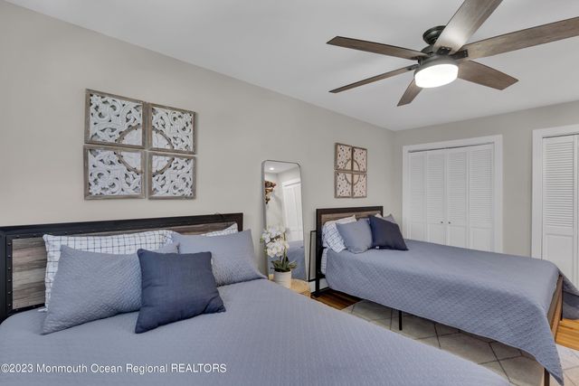 36 Wharfside Drive, Monmouth Beach, NJ 07750