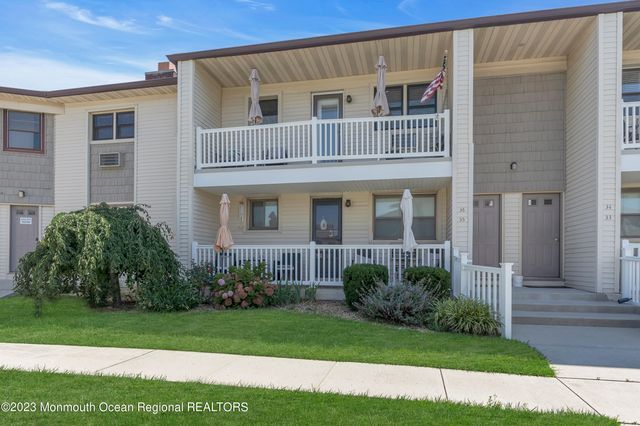 36 Wharfside Drive, Monmouth Beach, NJ 07750