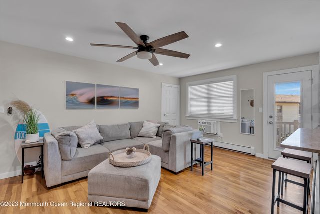 36 Wharfside Drive, Monmouth Beach, NJ 07750