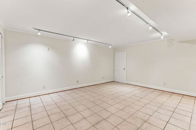 1126 Sourwood Drive, Chapel Hill, NC 27517