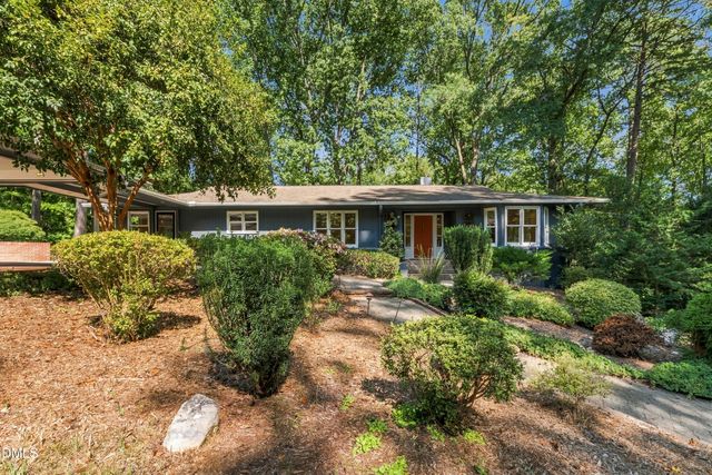1126 Sourwood Drive, Chapel Hill, NC 27517