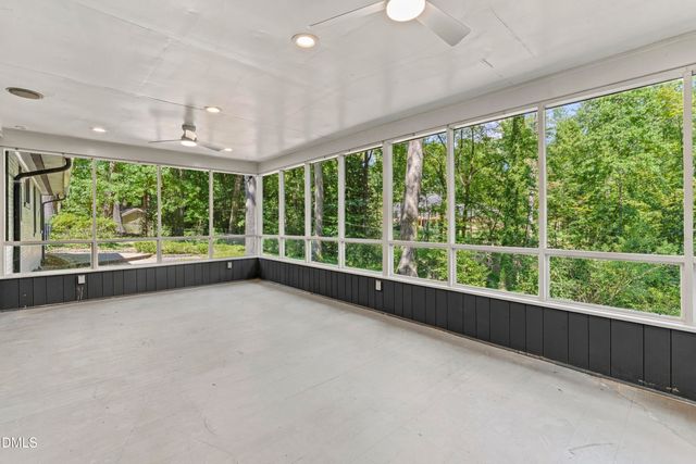 1126 Sourwood Drive, Chapel Hill, NC 27517
