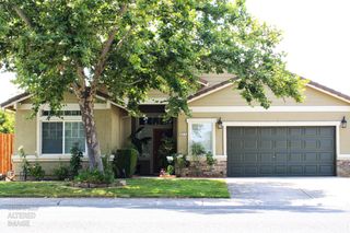 8618 Shasta Lily Dr, Elk Grove, CA 95624