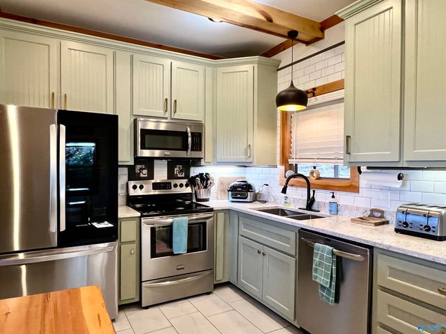 10404 Alabama Highway 79, Scottsboro, AL 35768