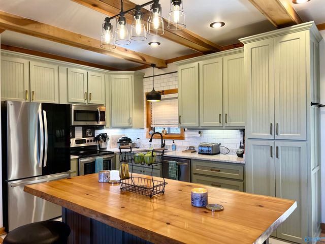 10404 Alabama Highway 79, Scottsboro, AL 35768