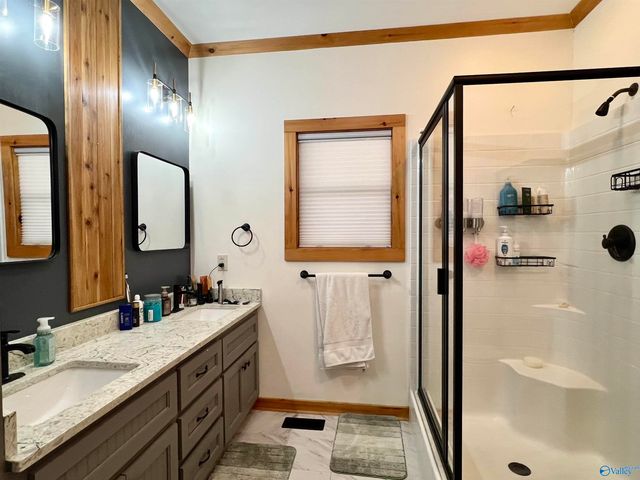 10404 Alabama Highway 79, Scottsboro, AL 35768