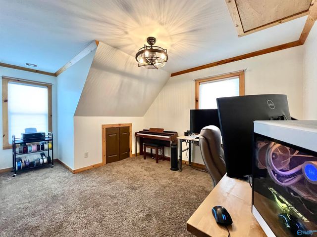 10404 Alabama Highway 79, Scottsboro, AL 35768