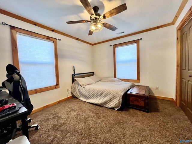 10404 Alabama Highway 79, Scottsboro, AL 35768