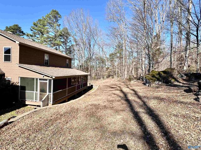 10404 Alabama Highway 79, Scottsboro, AL 35768