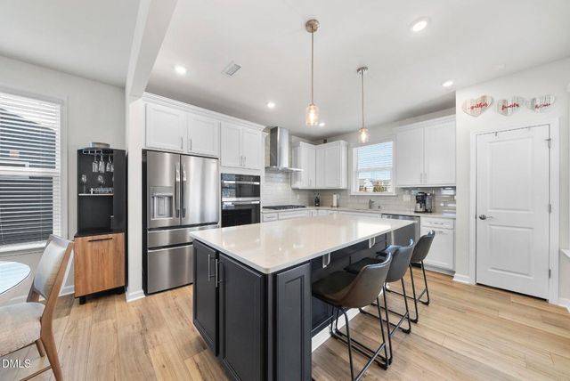 1809 Hydrangea Way, Fuquay Varina, NC 27526