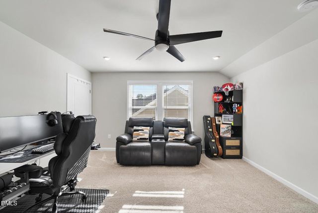 1809 Hydrangea Way, Fuquay Varina, NC 27526