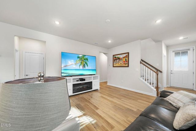 1809 Hydrangea Way, Fuquay Varina, NC 27526