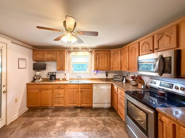 1249 POUNDING CREEK RD, Charlottesville, VA 22903