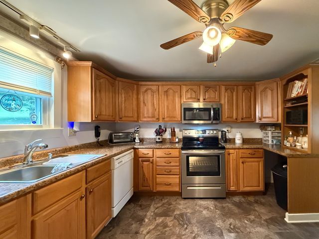 1249 POUNDING CREEK RD, Charlottesville, VA 22903