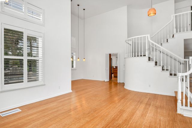 5460 Azure Ct, Discovery Bay, CA 94505