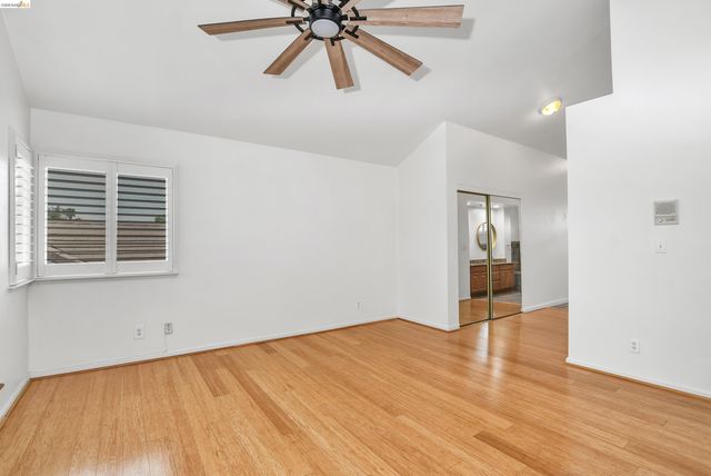 5460 Azure Ct, Discovery Bay, CA 94505