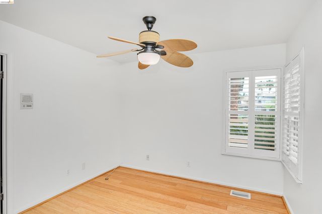 5460 Azure Ct, Discovery Bay, CA 94505