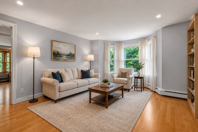 84 West Street 2, Quincy, MA 02169