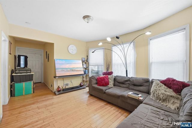 38 Mapes Avenue, Newark, NJ 07112