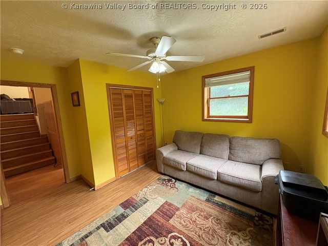 103 Castle Drive, Charleston, WV 25313