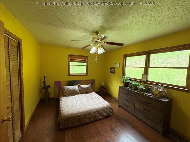 103 Castle Drive, Charleston, WV 25313