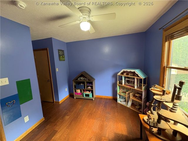 103 Castle Drive, Charleston, WV 25313