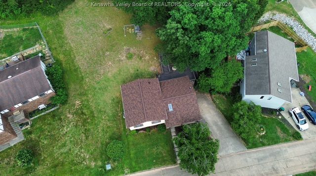 103 Castle Drive, Charleston, WV 25313
