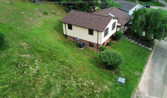 103 Castle Drive, Charleston, WV 25313