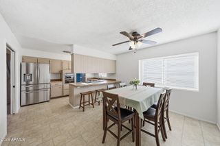 4733 W AIRE LIBRE Avenue, Glendale, AZ 85306