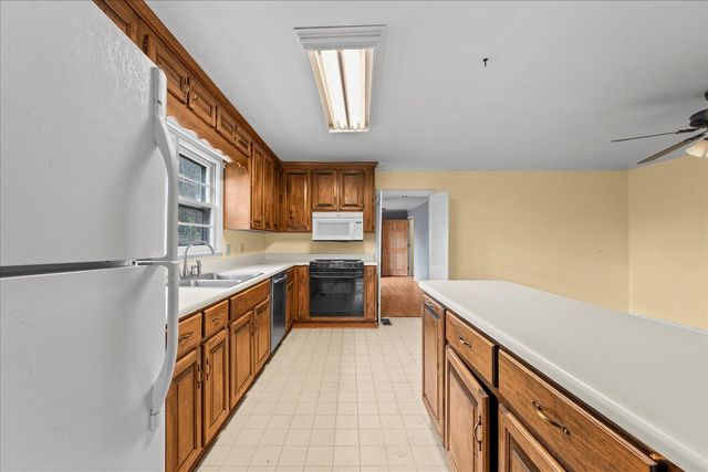 127 SW M.L.K. Jr Drive, Crawfordville, GA 30631