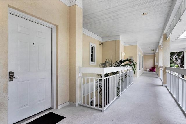 3702 54TH DRIVE W 203, Bradenton, FL 34210