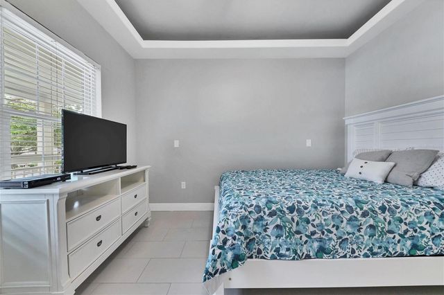 3702 54TH DRIVE W 203, Bradenton, FL 34210