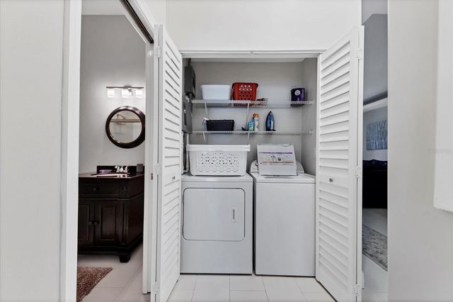 3702 54TH DRIVE W 203, Bradenton, FL 34210