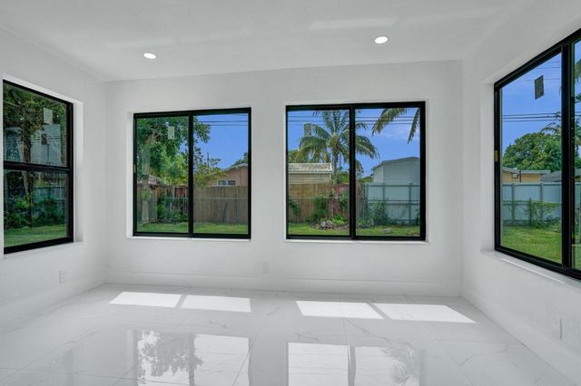 2301 Alcazar Drive, Miramar, FL 33023