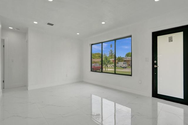 2301 Alcazar Drive, Miramar, FL 33023