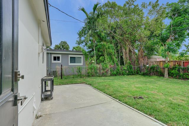 2301 Alcazar Drive, Miramar, FL 33023