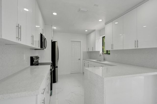 2301 Alcazar Drive, Miramar, FL 33023