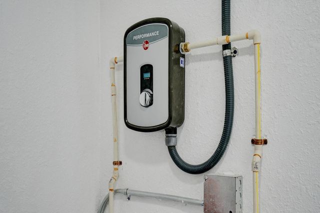 2301 Alcazar Drive, Miramar, FL 33023