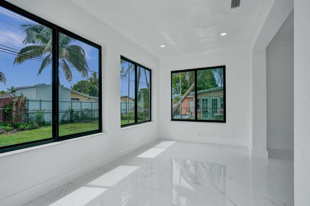 2301 Alcazar Drive, Miramar, FL 33023