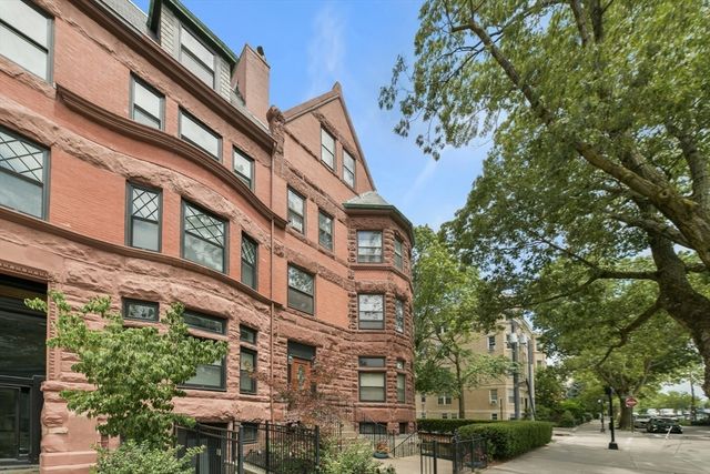1774 Beacon Street 6, Brookline, MA 02445