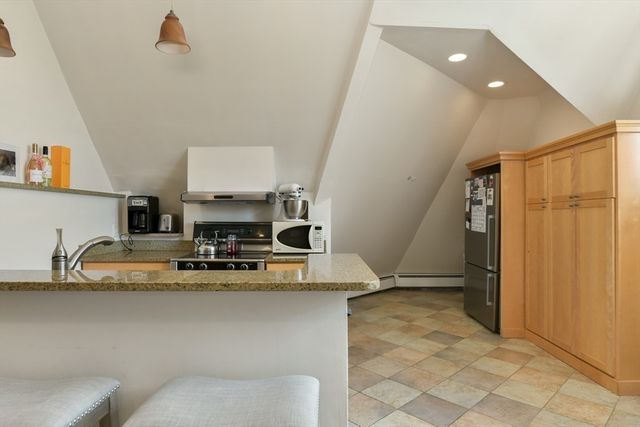 1774 Beacon Street 6, Brookline, MA 02445