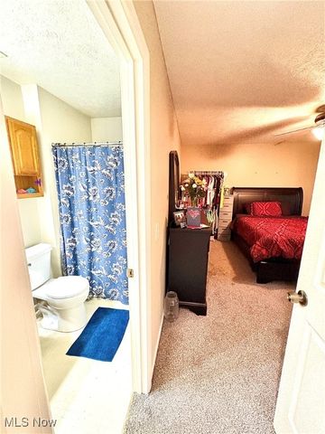 321 Parkway Boulevard, Madison, OH 44057