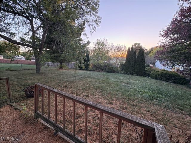 321 Parkway Boulevard, Madison, OH 44057