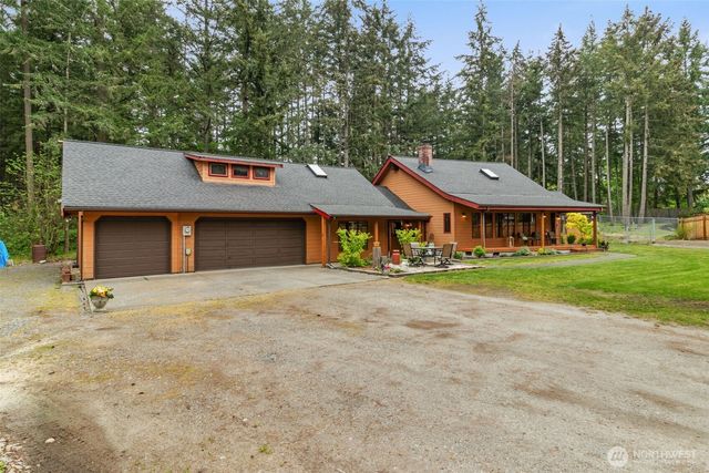 6205 255th Street Ct E, Graham, WA 98338