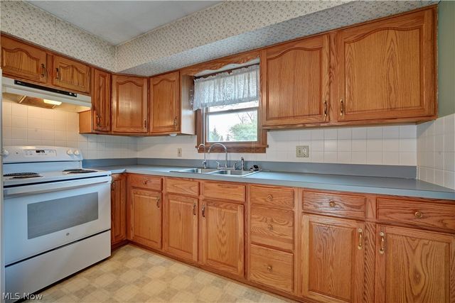 9316 Baer Road, Marshallville, OH 44645